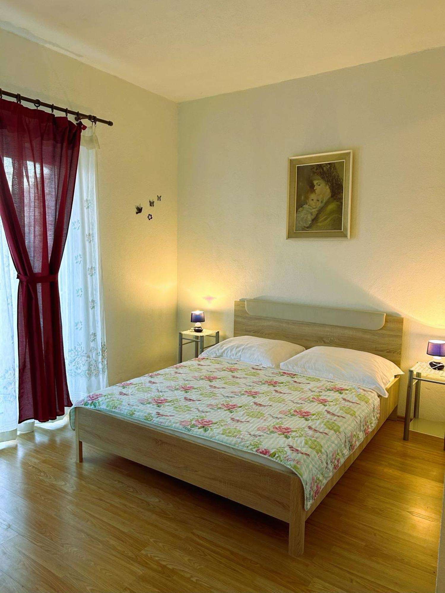Apartments Valjan Trogir Zewnętrze zdjęcie