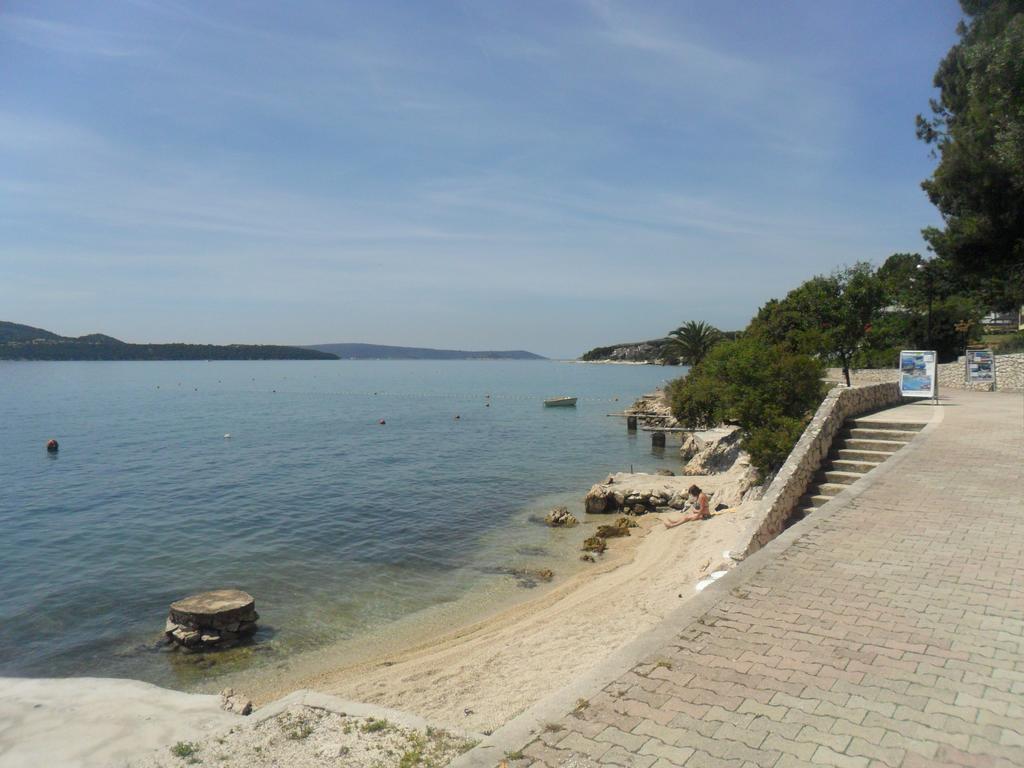 Apartments Valjan Trogir Zewnętrze zdjęcie